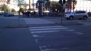 Kodaň na kole: Modr&yacute; pruhy, n&aacute;draž&iacute; a holka na kole