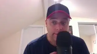 ASMR Gum Chewing and Tapping
