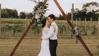 Saying I Do In A Vineyard | Jennifer + Bryan Schmitz | Stone Lion Vineyard