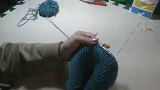 cappellino ai ferri circolari