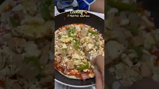 Cooked Pizza🍕l Hostel Edition #cookwithme #aiims #medicalcollege #aiims #mbbs #trending #viral