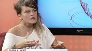 Entrevista a Gloria Álvarez @crazyglorita , licenciada en RRII y Ciencias Políticas.