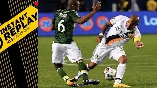 Nigel De Jong&rsquo;s tackle on Nagbe &mdash; was it worthy of a straight red card? | INSTANT REPLAY