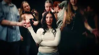 VICKY - party nur f&uuml;r mich (Official Video)