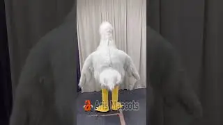 2 2m Inflatable Furry Peking Duck Mascot Costume Adult Walking Blow Up Suit Funny Swan Cosplay Dress