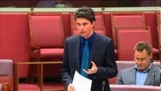 98.8 per cent against data retention