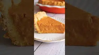 This Pumpkin Pie Is Creamy, Smooth, and Full of Fall Flavor 🎃