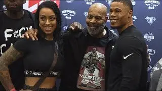 CT Fletcher at the 2019 LA Fit Expo