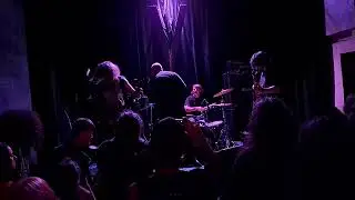 EOM 