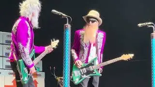 ZZ TOP - La Grange 2024 (Billy Gibbons / Elwood Francis) rocking live with Jolana Guitars and Basses