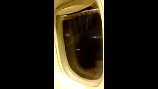 [Thai Airways International] Boeing 777-300 TG417  BKK -  KUL RWY 32L Landing +announcement