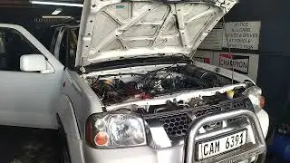 Nissan Vg30 in for management system rewire and tuning (2)