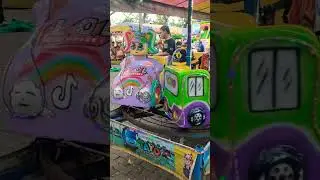 🚂 Cantiknya Kereta mini LOL, warnanya gemass 💜💜 #wahanaseru #wahanabermain
