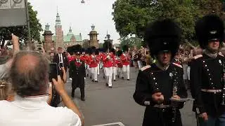 17  Tivoligarden 175 år med Livgarden