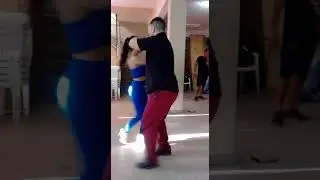 CUMBIA CRUZADA 💃🎶 Giuli Y Cristian