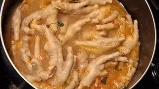 Caldo de patas de Gallina  🍗 🐔 🐥 