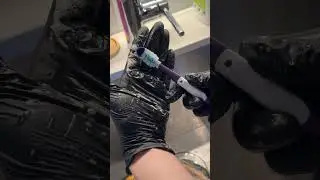Is It Possible to Clean a Pan With The Pink Stuff?