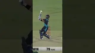 Mark Chapman&rsquo;s Power Hitting! 💣 65 vs Pakistan #PAKvNZ #SportsTV #Shorts #PCB M3L1K