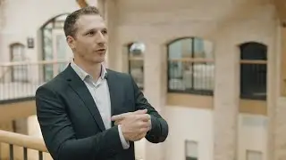 How does Inbound Sales differ from Traditional Sales?