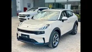 POV xe Lynk & Co 06 Hyper Pro tại Showroom Lynk & Co Long An