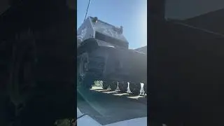 Памятник 217 Гвардейскому парашютно-десантному полку. г.Иваново ул. Красных Зорь.