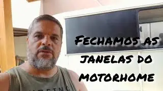 Fechando as janelas laterais do motorhome Agrale 1800D