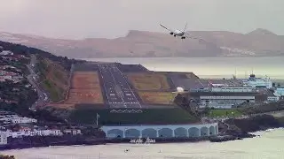 Landings on Runway 05 withe Strong winds at Madeira Airport 