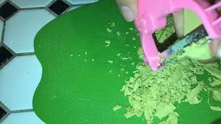 ASMR: Wet chalk shaving