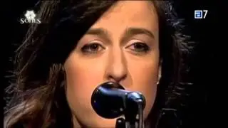 Marisa Valle Roso y Rodrigo Sturm. Aquel besín que me diste...