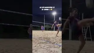 Ele est&aacute; insuport&aacute;vel t&aacute; 👁️🤣🤣🤣#futevoleibrasil #futevoleidepressao #eujogofutevolei