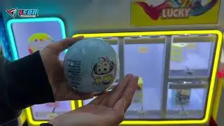 Capsule World --Win Twice with Lucky Ball Claw!