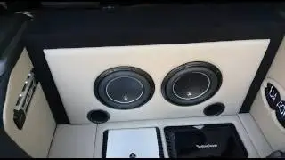 VECTRA GTX  SOM CUSTOMIZADO NO PORTA MALAS + HERTZ , FOSGATE E JL
