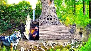 Building a secret shelter in a wolf's den   wolves surround the hut