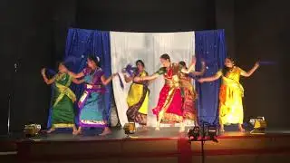Folk dances - Kummi, kolattam and Oyilattam