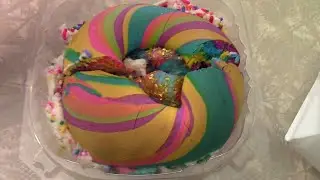 THE WORLD'S PRETTIEST BAGEL