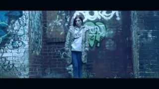 MoonRunners - Never Look Back  (OFFICIAL)