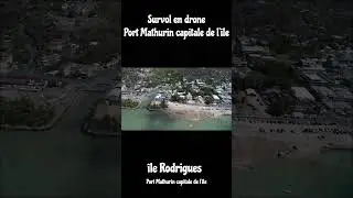 Port Mathurin ile Rodrigues (Rodrigues island) en drone.