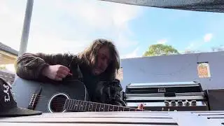 JACK D BENNET - SHOOT TO THRILL ( ACOUSTIC ) Live From Melbourne