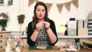The Handmade Wedding: Burlap cutlery holders