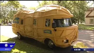 Planters Peanut Mobile visits Spokane