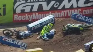 Crash Cole Davies&nbsp;to Supercross Finale with Arm Injury After Getting Landed on By&nbsp;Jordon Smith