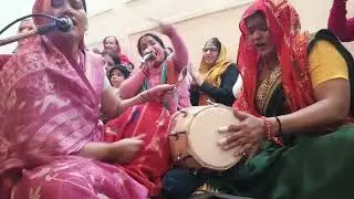 🙏#kirtan मंगलवार के दिन 👏बालाजी का बहुत ही सुंदर सा भजन बहुत अच्छे 👍ढोलक के साथ#bhajan #bhajan🙏 