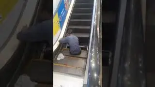 Escalator service