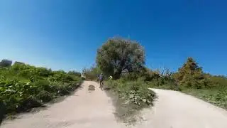 Virtual Cycling Workout - Warsaw Wawer to Zeran Vistula River on the Left - Motivation Music (30 m)