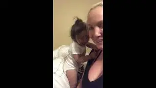 Mama scares baby and baby laughs and makes sounds similar to &ldquo;Gizmo&rdquo; from &ldquo;Gremlins&rdquo;
