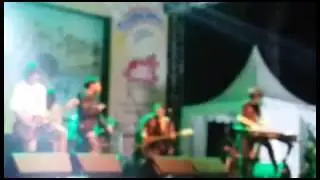 Onadio & Widikidiw ciuman di stage #jakcloth2016