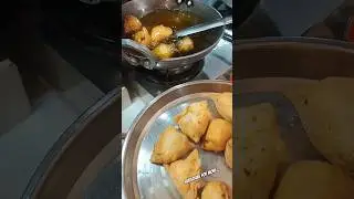 SAMOSA||HUNGRY PANDA||#indianfood #streetfood #samosa #shorts