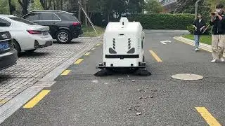 A company that makes unmanned commercial cleaning robots#cleaningrobot #smartrobot #cleantech