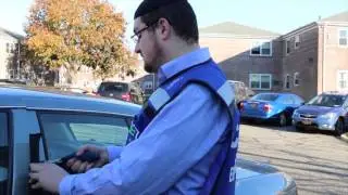 Chaverim of Queens training video- Car Lockout