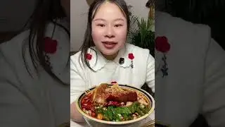 ASMR Мукбанг с китайской едой, шоу еды 😋 Острый суп с лапшой, свиными кишками и колбасой #asmr